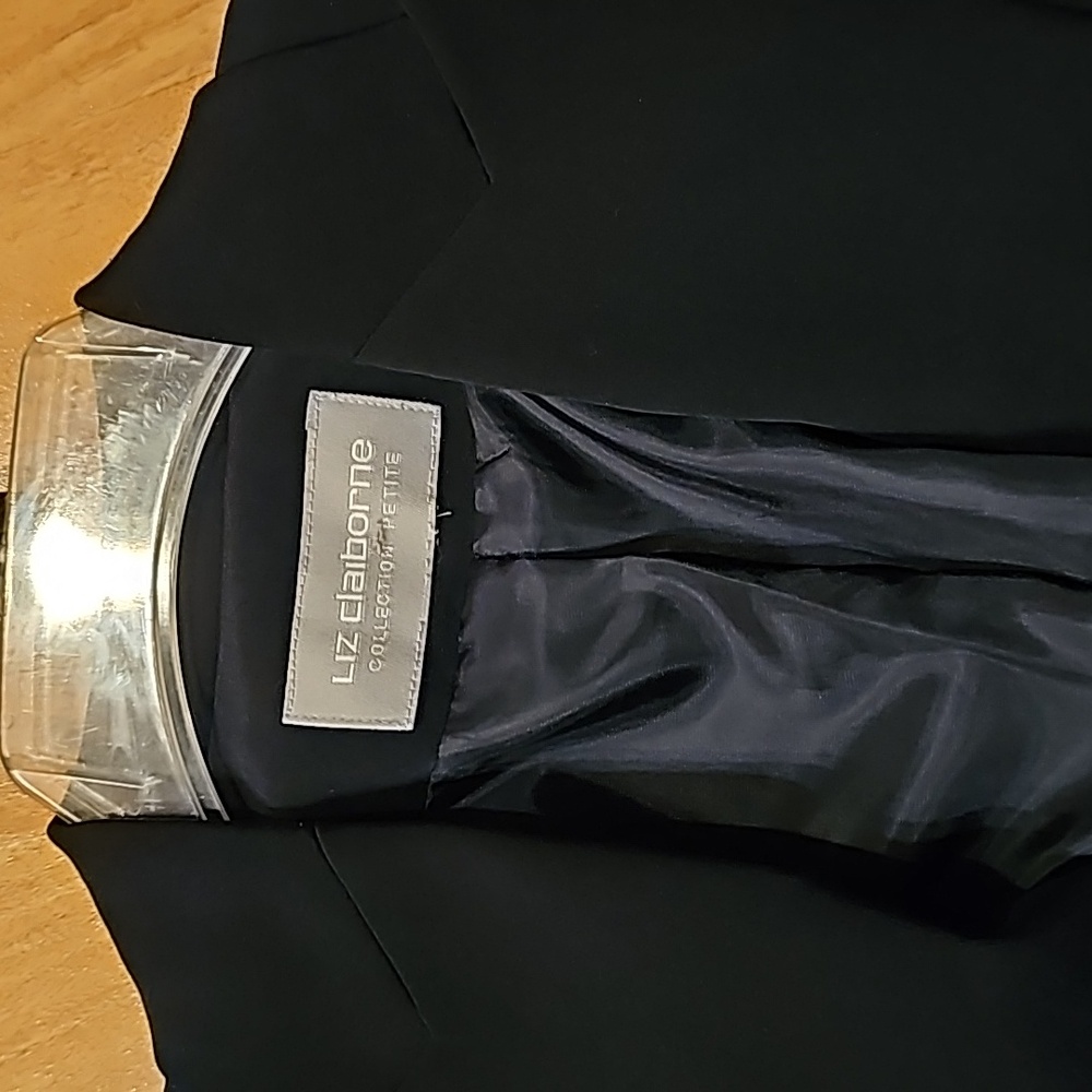 Jacket - Picture 2 of 6